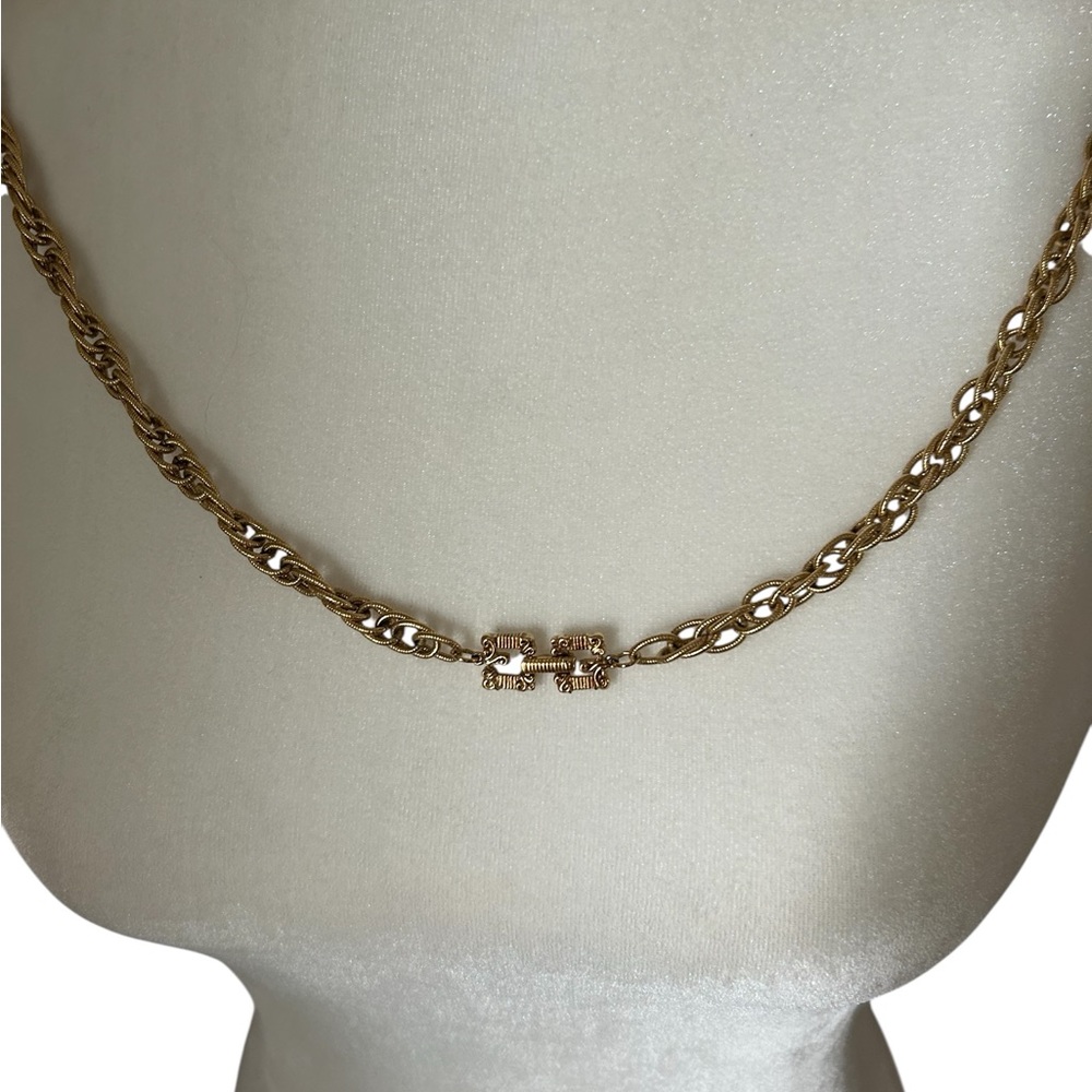 GIVENCHY Necklace. Vintage Gold-Tone Multi Link; 18” Drop. Lovely Preowned. $90.